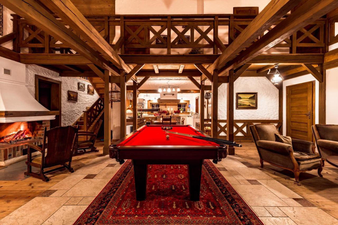 Dworek Wiktorowo Otel Budki Petrykowskie Dış mekan fotoğraf